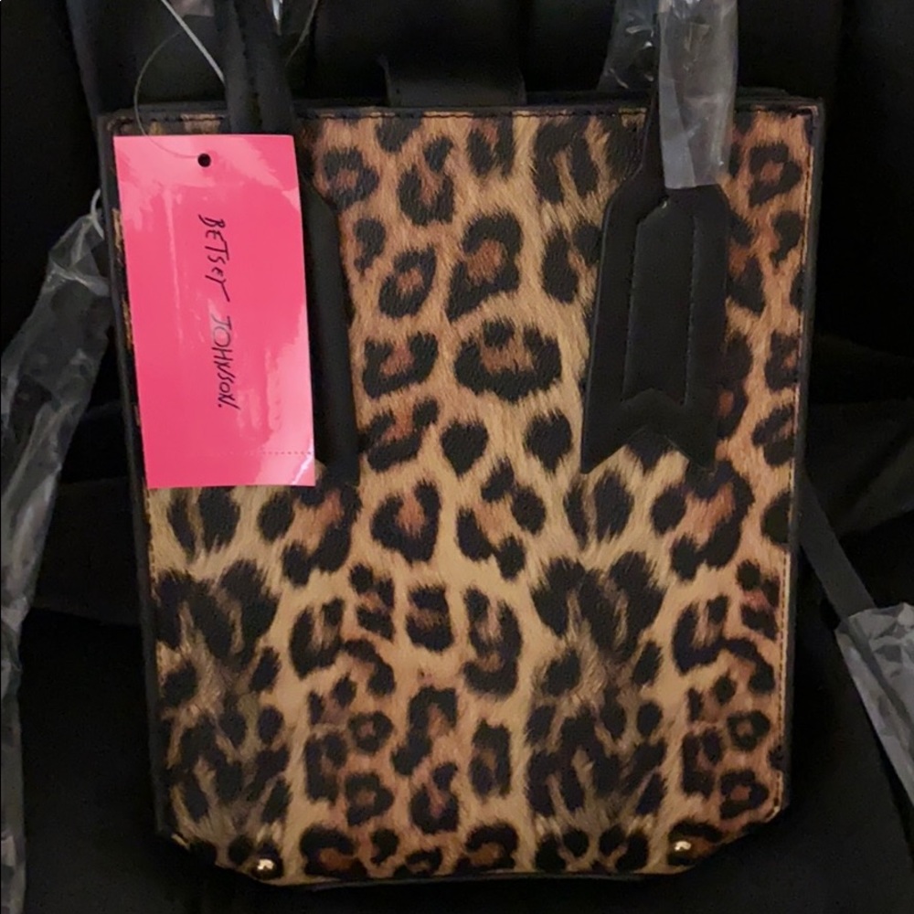 Brand new adorable Betsey Johnson